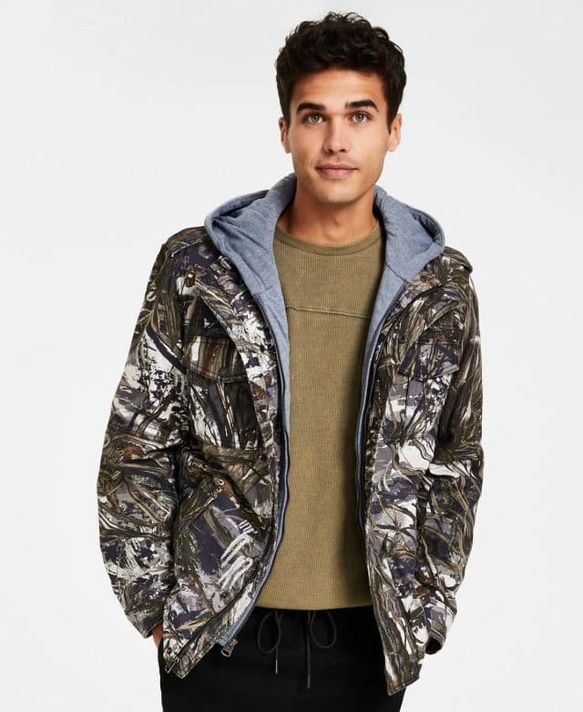 Levi's - Erkek Sherpa Astarlı Kapüşonlu Trucker Ceket - Ağaç Desenli S