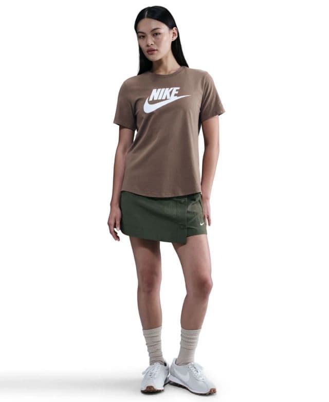 Nike Kadın Essentials Logolu Tişört - Mink Brown XS