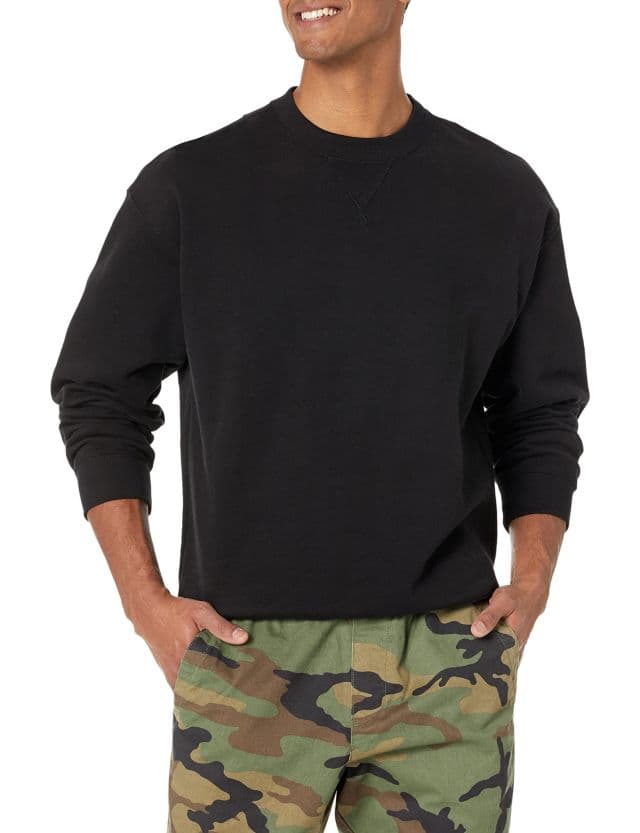 https://res.cloudinary.com/dtaiqpn0c/f_auto,c_limit,w_640,q_80/0525424_gap-mens-vintage-soft-drop-shoulder-crew-sweatshirt-small-true-black.webp