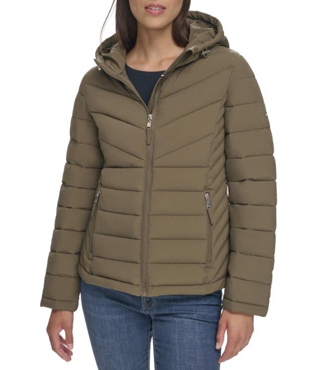 https://res.cloudinary.com/dtaiqpn0c/f_auto,c_limit,w_640,q_80/0913523_tommy-hilfiger-womens-everyday-essential-jacket-large-juniper.webp