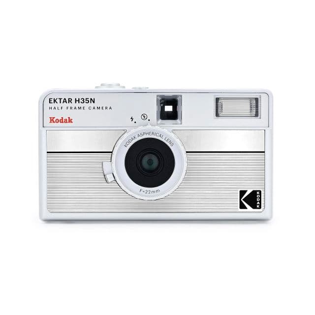 https://res.cloudinary.com/dtaiqpn0c/f_auto,c_limit,w_640,q_80/1100905_kodak-ektar-h35n-half-frame-film-camera-35mm-reusable-focus-free-bulb-function-built-in-star-filter-.webp