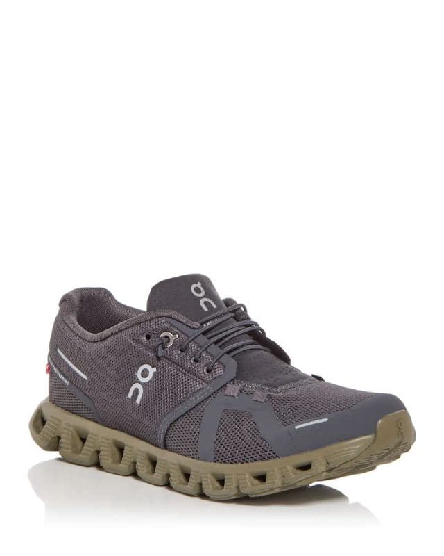 https://res.cloudinary.com/dtaiqpn0c/f_auto,c_limit,w_640,q_80/1133560_on-mens-cloud-5-low-top-sneakers.webp