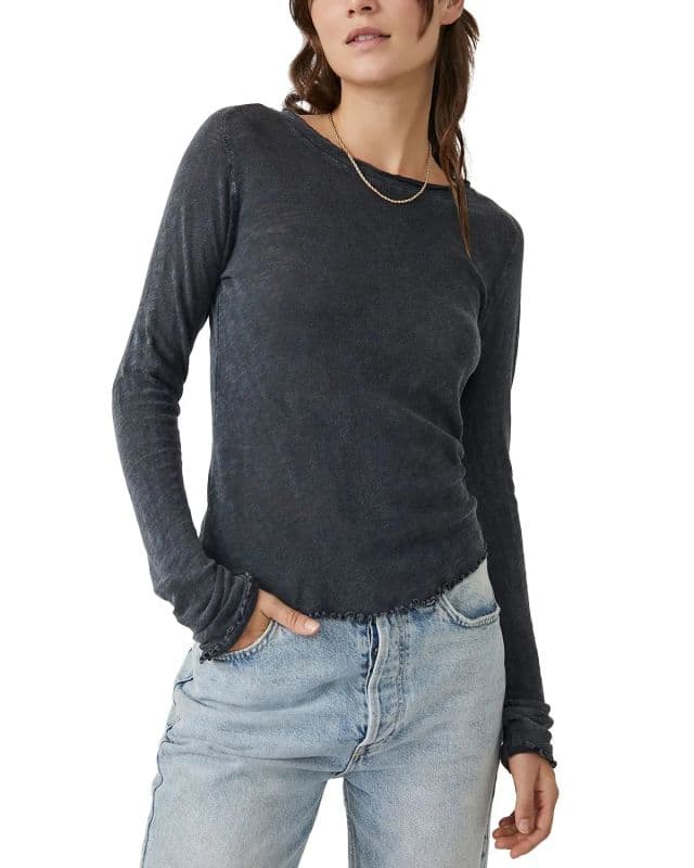 https://res.cloudinary.com/dtaiqpn0c/f_auto,c_limit,w_640,q_80/1133808_free-people-we-the-free-be-my-baby-long-sleeve-tee.webp