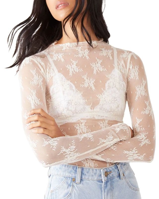 https://res.cloudinary.com/dtaiqpn0c/f_auto,c_limit,w_640,q_80/1134234_free-people-lady-lux-layering-top-2.webp