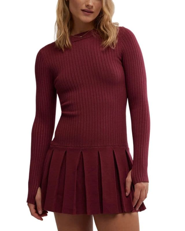 https://res.cloudinary.com/dtaiqpn0c/f_auto,c_limit,w_640,q_80/1134286_free-people-emmy-pleated-skirt-mini-dress.webp