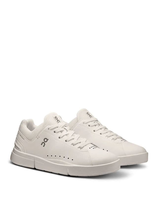 https://res.cloudinary.com/dtaiqpn0c/f_auto,c_limit,w_640,q_80/1140658_on-womens-the-roger-advantage-low-top-sneakers.webp